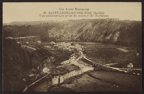 Les Alpes mancelles. 30. Saint-Léonard-des-Bois (Sarthe). Vue panoramique prise du sommet du Narbonne 