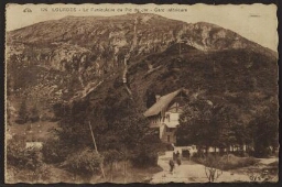 Lourdes. - Le funiculaire du pic du Jer - Gare inférieure