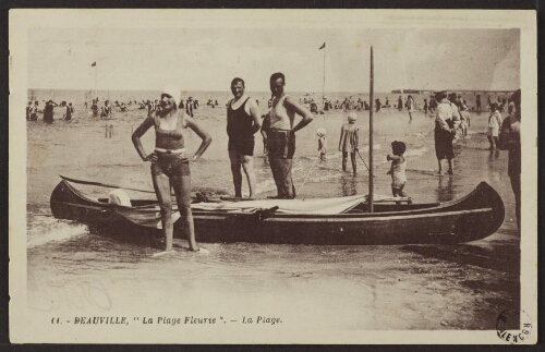 Deauville, "La plage fleurie". - La plage