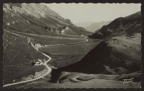 Environs de Barcelonnette 4751 Col de Larche - Frontière franco-italienne - Lac de la Madeleine