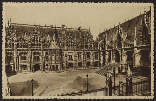 Rouen. - Le palais de justice