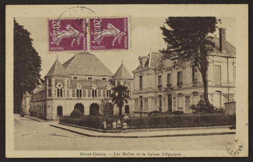 Saint-Calais - Les halles et la Caisse d'épargne