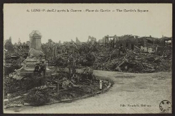 Lens (Pas-de-Calais) après la guerre - Place du Cantin - The Cantin's square 