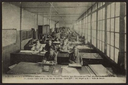 Ecole d'électricité et de mécanique industrielles - Ecole Violet, fondée en 1902. Reconnue par l'Etat, décret présidentiel du 3 janvier 1922. 115, avenue Emile Zola et 70, rue du théâtre - Paris XVe - Tél. Ségur 29 80 - Salle de dessin 