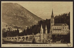 Lourdes - La basilique et le pic du Jer P.D. 