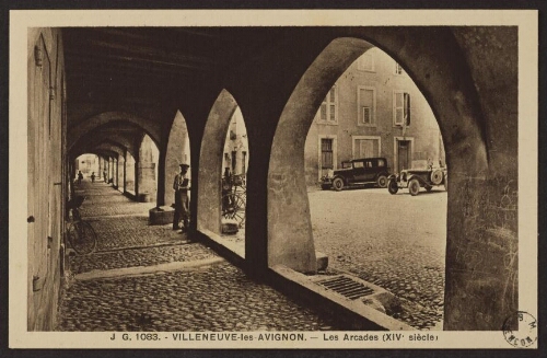 Villeneuve-les-Avignon. - Les arcades (XIVe siècle) 