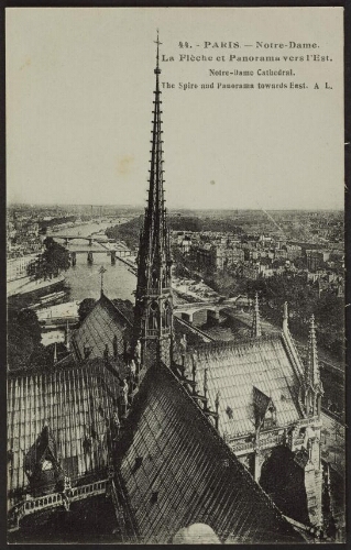 Paris. - Notre-Dame. - La flèche et panorama vers l'est. Notre-Dame cathedral. - The spiro and panorama towards east. A. L. 