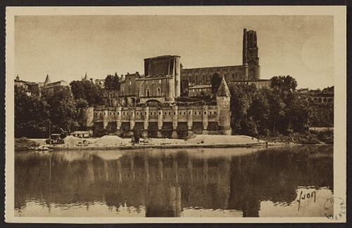 Albi (Tarn). L'archevêché et la cathédrale Sainte-Cécile